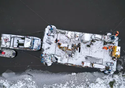 Rammbohrung vom Ponton aus